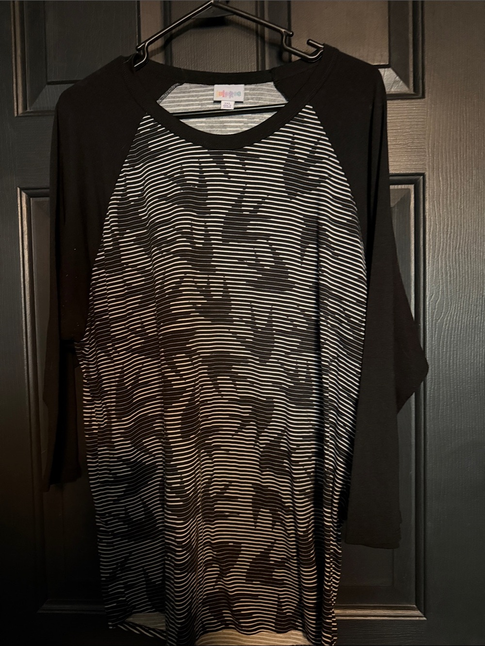 LuLaRoe Black and White Striped Raglan Long Sleeve Top